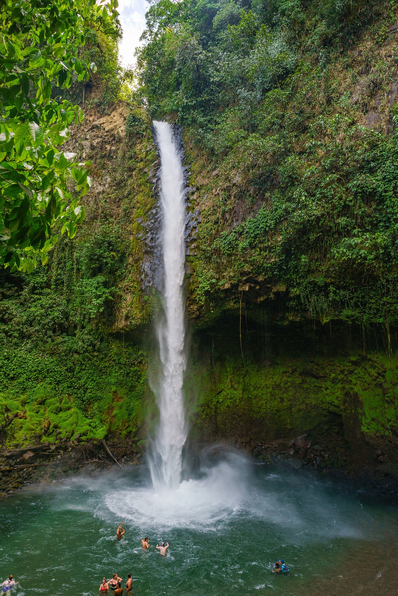 waterfall costa rica waterfall costa rica